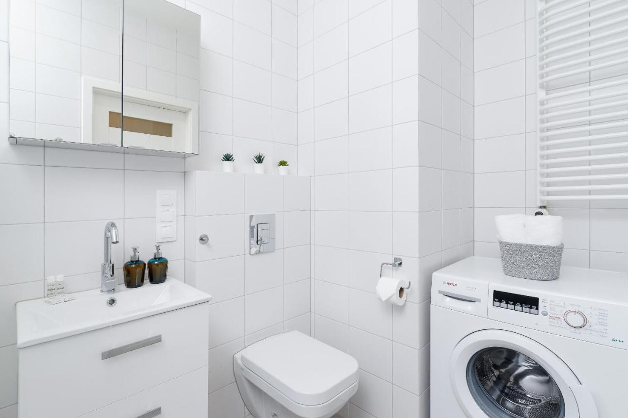 Apartments Cracow Rakowicka By Noclegi Renters كراكوفيا المظهر الخارجي الصورة